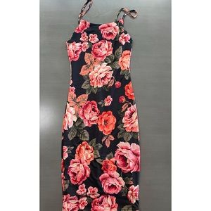 Stretch Floral Sleeveless Bodycon Midi Dress